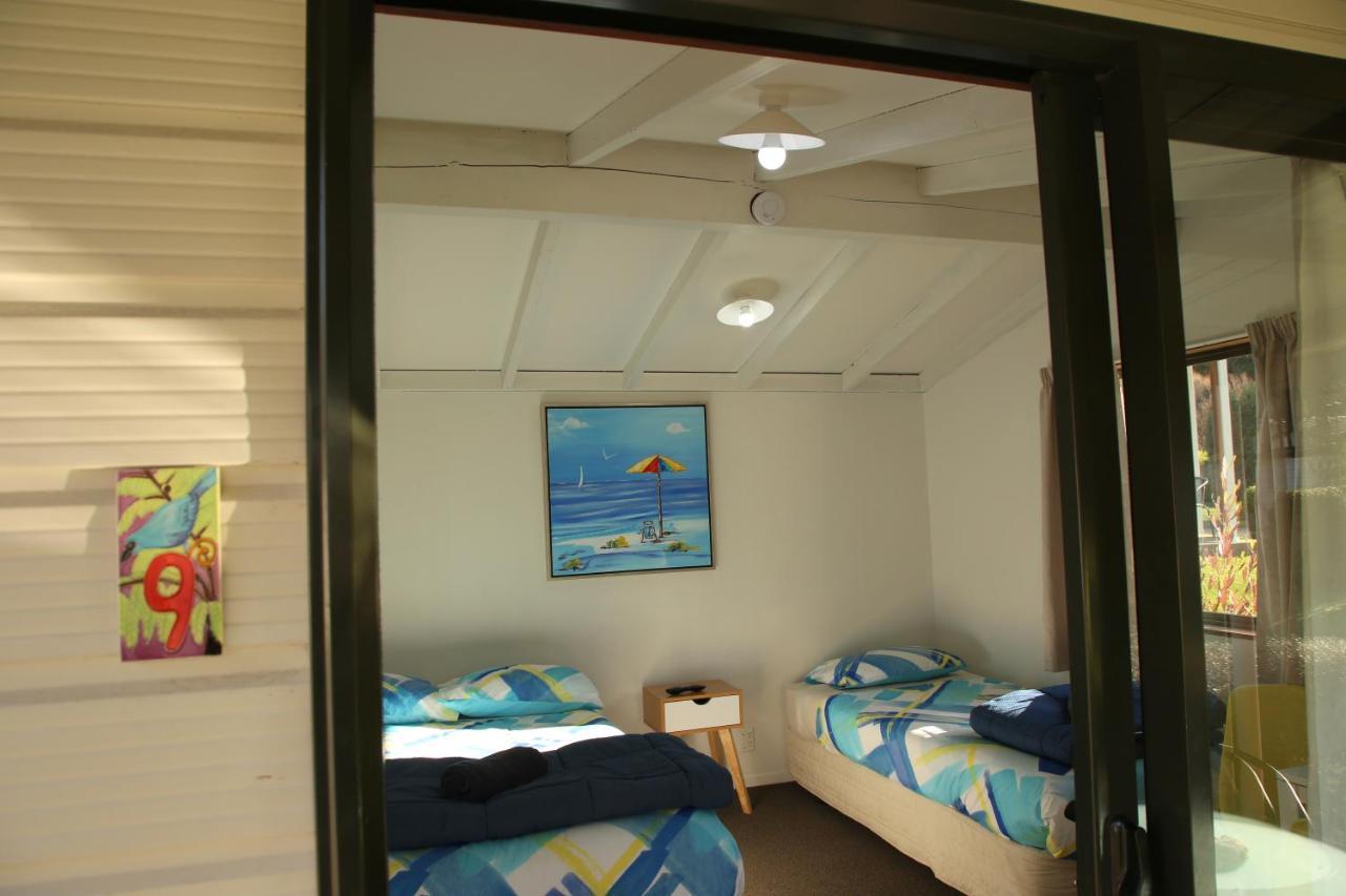 Parklands Marina Holiday Park Пиктън Екстериор снимка