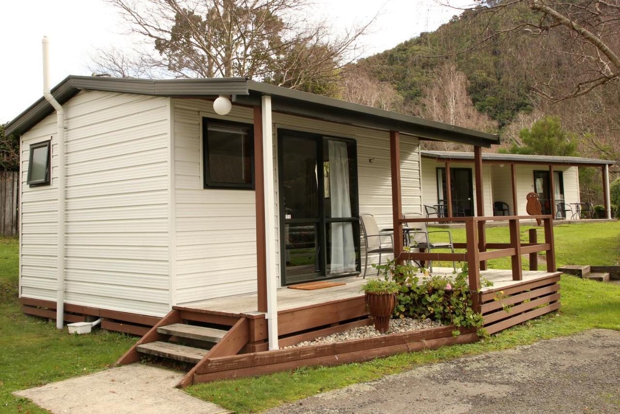 Parklands Marina Holiday Park Пиктън Екстериор снимка