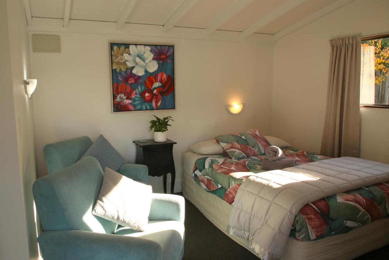 Parklands Marina Holiday Park Пиктън Екстериор снимка